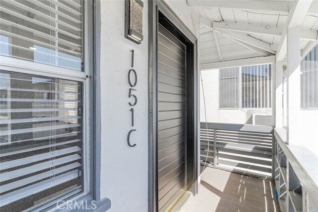 Foto del edificio - 1051 Western Ave