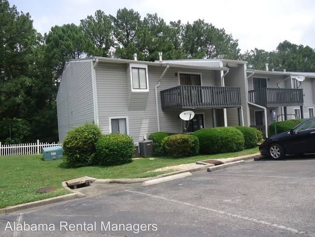 Building Photo - 1 br, 1 bath House - 301 Woodland Village