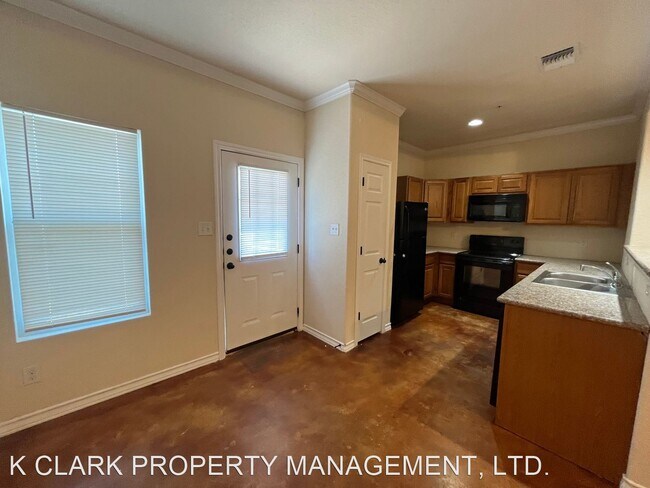 Building Photo - 3 br, 2.5 bath House - 6306 ATTUCKS LN