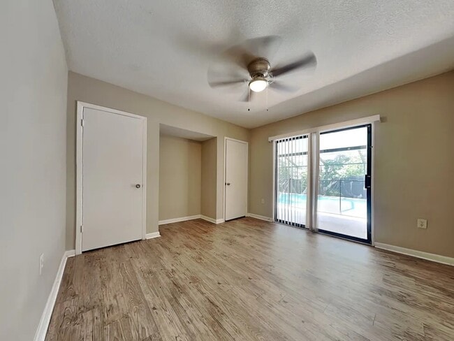 Foto del edificio - 702 Lakemont Dr