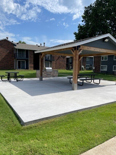 Parrilla comunitaria - The Village Apartments