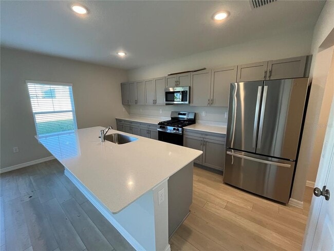 Building Photo - 14789 Summer Br Dr