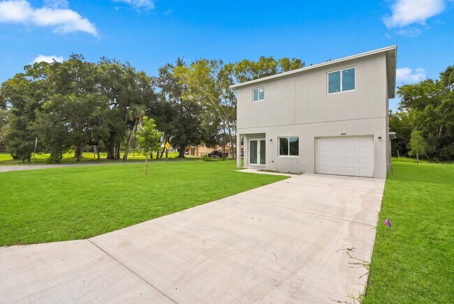 Foto del edificio - 4701 Evergreen Ave