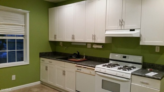 Foto del edificio - 1674 Chichester Ave