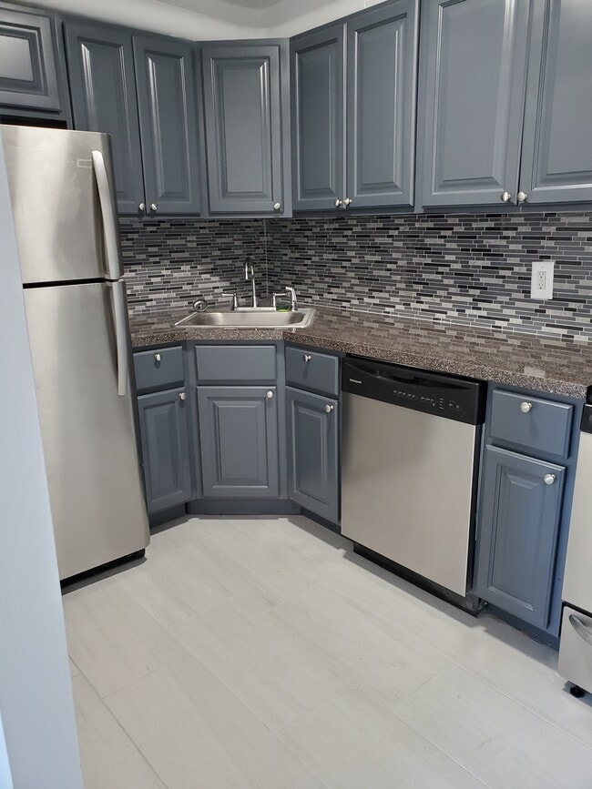 1 Bedroom Kitchen - Namotur Apartment Homes
