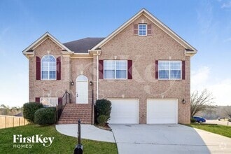Building Photo - 221 Bentmoor Ln