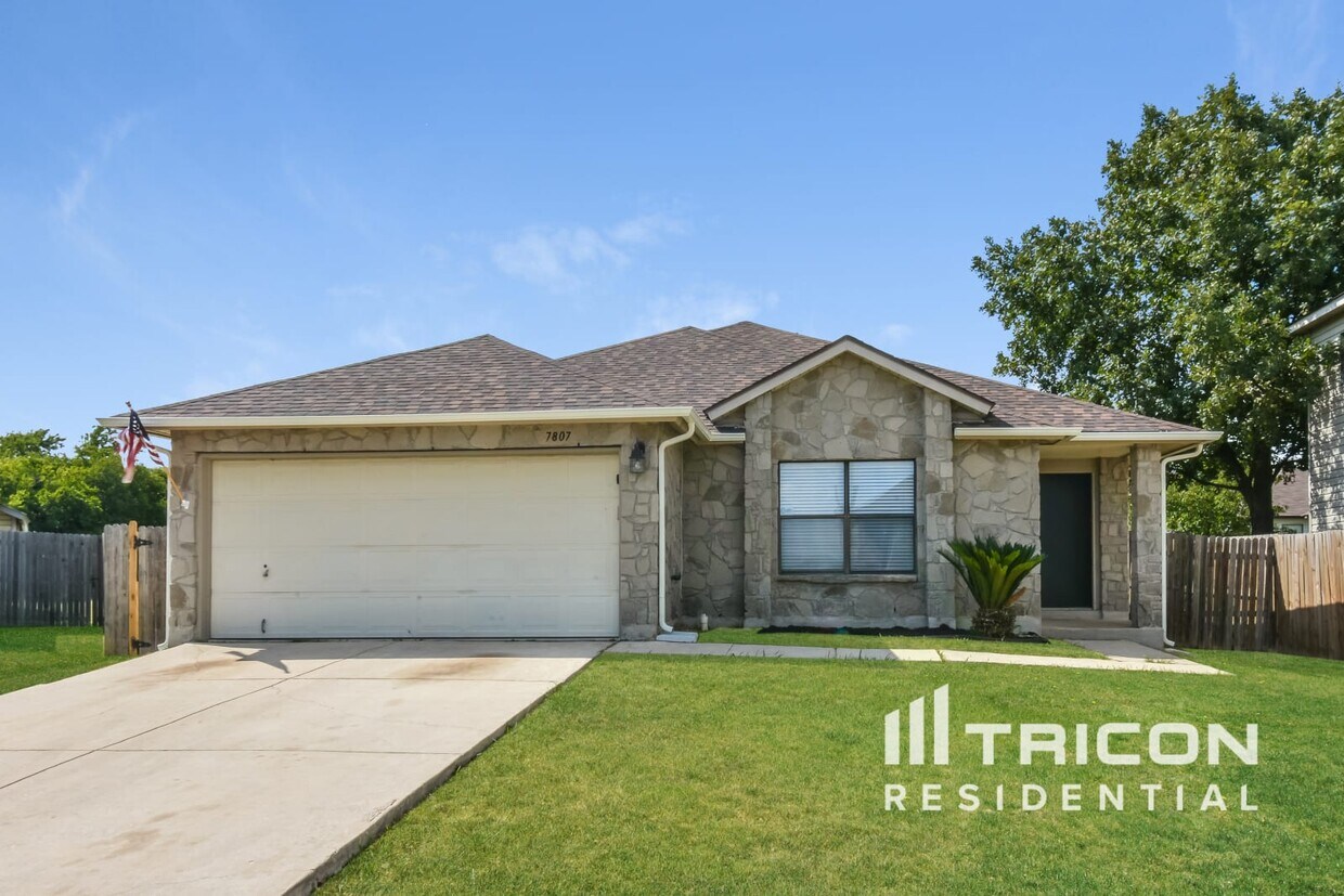 Primary Photo - 7807 Encanto Vis Dr