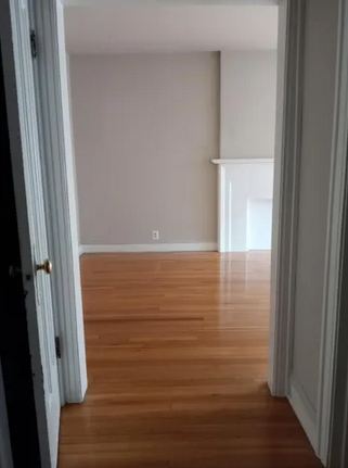 Foto del edificio - 1321.5 W Estes Ave