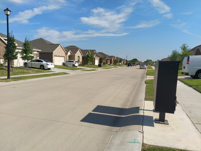 Building Photo - 309 Wentworth Dr