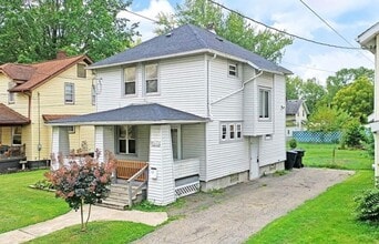 Building Photo - 1463 Sheridan Ave NE