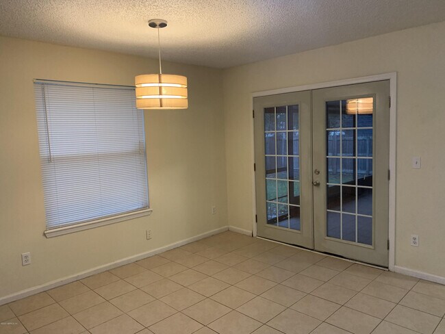 Building Photo - 8509 Springtree Road