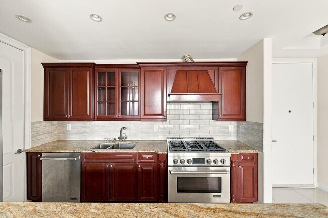 Photo - 63-36 99th St Apartment