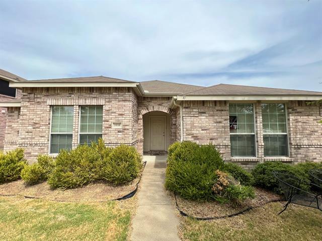 Foto principal - 1616 Logan Dr