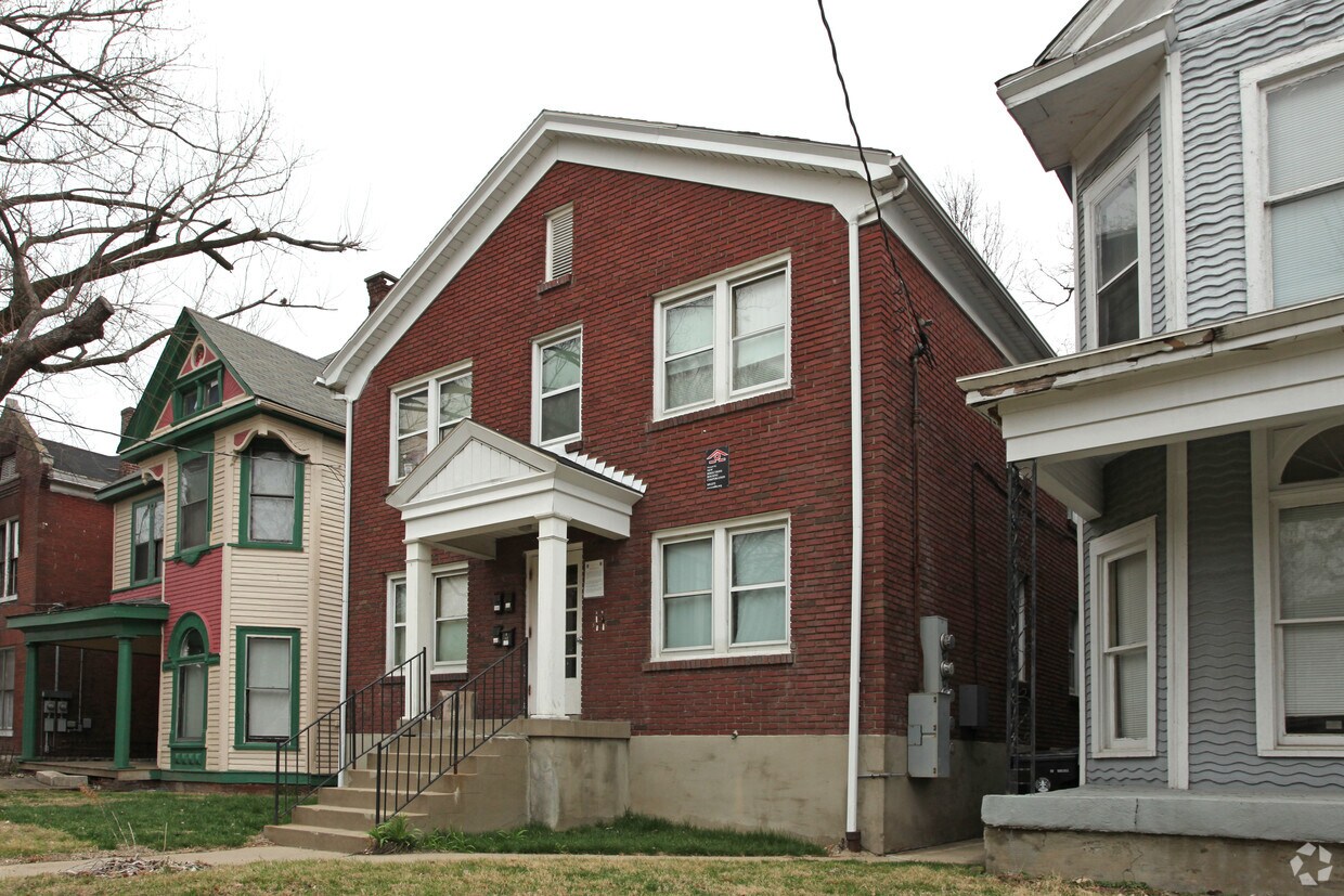 Foto del edificio - 1427 S Brook St