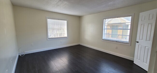 Foto del edificio - 7638 Forest City Rd