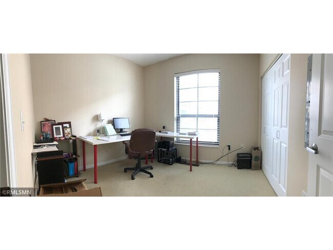 Foto del edificio - 820 Emerald St SE