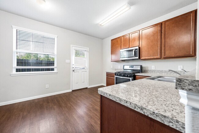 Foto del edificio - 5130 Wolgan Lake Ct