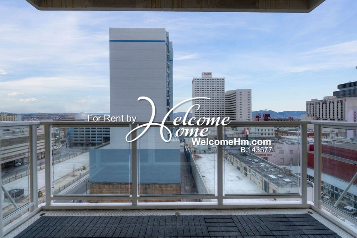 Primary Photo - Downtown High-rise Montage AMAZING UPGRADES