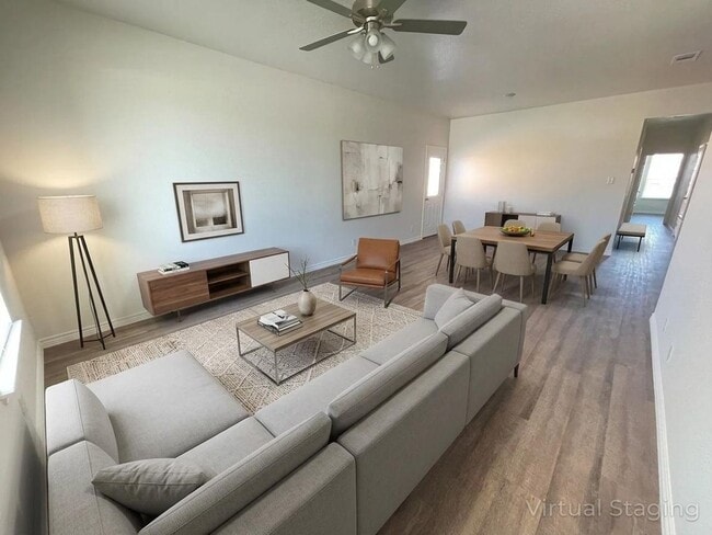 Building Photo - 1107 Carlsberg Dr