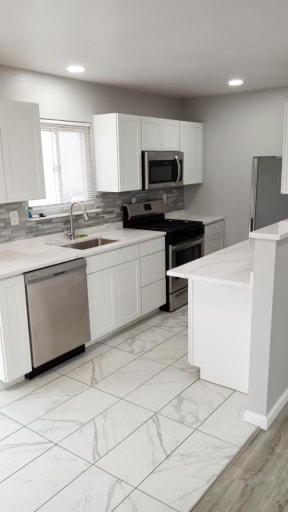 Foto del edificio - 35381 Dern Dr