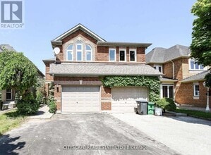 Building Photo - 6037 Clover Ridge Crescent