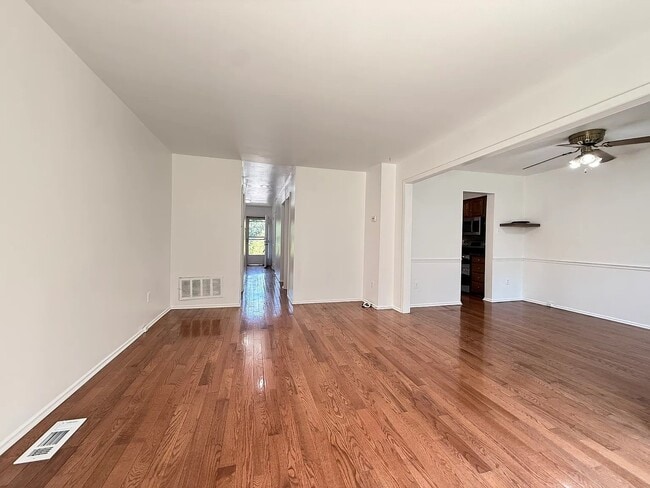 Photo - 1187 Heyward Rd (Chesterbrook, PA) Townhome