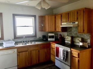 Foto del edificio - 1205 W Conant St