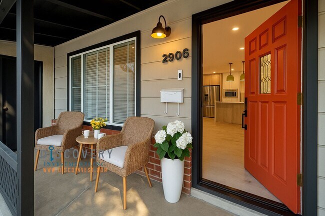 Foto del edificio - Your Ideal Modern Retreat with Enclosed Yard