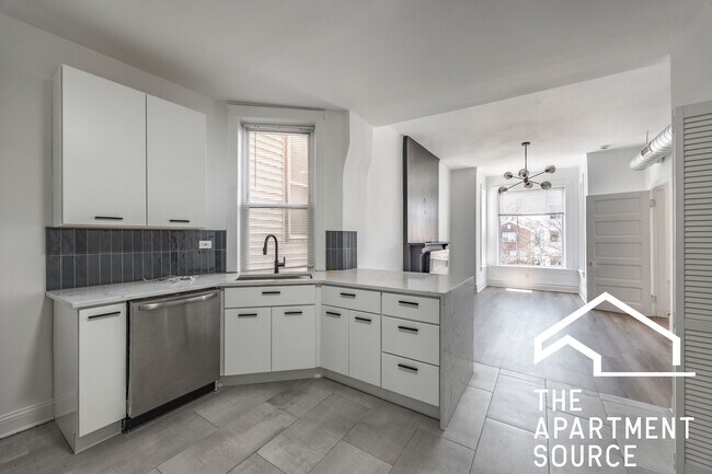 Building Photo - 1841 N Kedzie Ave