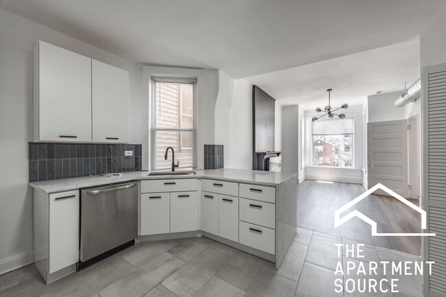 Building Photo - 1841 N Kedzie Ave