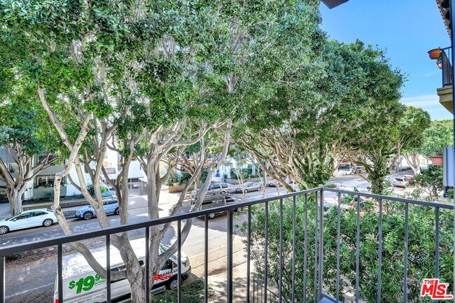 Foto del edificio - 831 2nd St