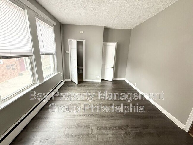 Building Photo - 229 Ridley Ave