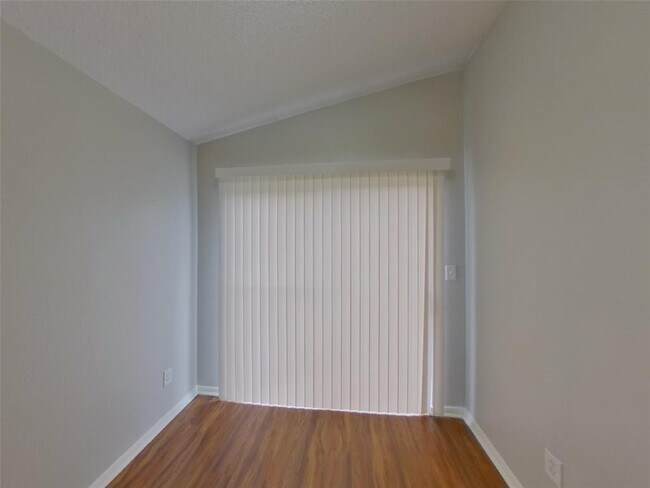Foto del edificio - 3214 Kelling St