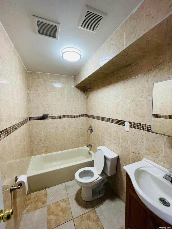 Foto del edificio - 120 Pine St