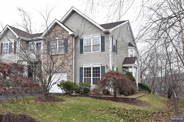 Foto del edificio - 377 Green Mountain Rd