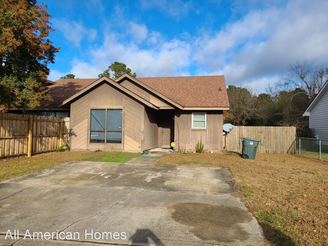 Primary Photo - 2 br, 2 bath House - 1022 BRADLEY STREET
