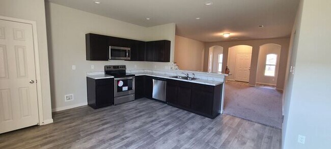 Foto del edificio - New Construction home, energy efficient an...