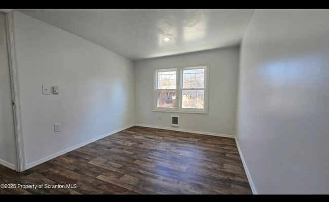 Building Photo - 1119 Prospect Ave
