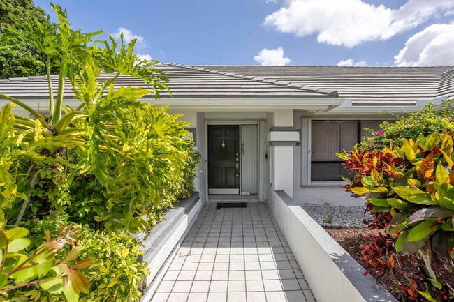 Foto del edificio - 9476 El Clair Ranch Rd