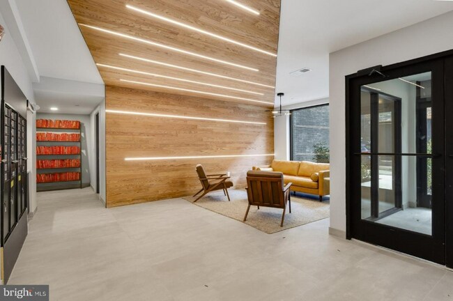 Foto del edificio - 102 W Berks St