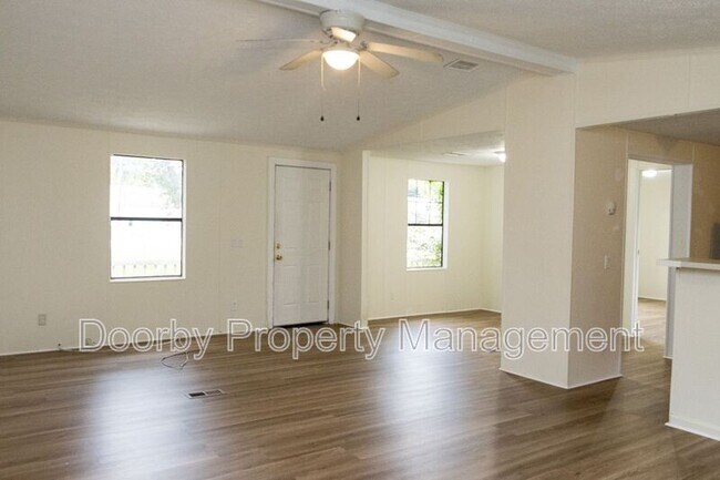 Foto del edificio - 5440 Harpo St