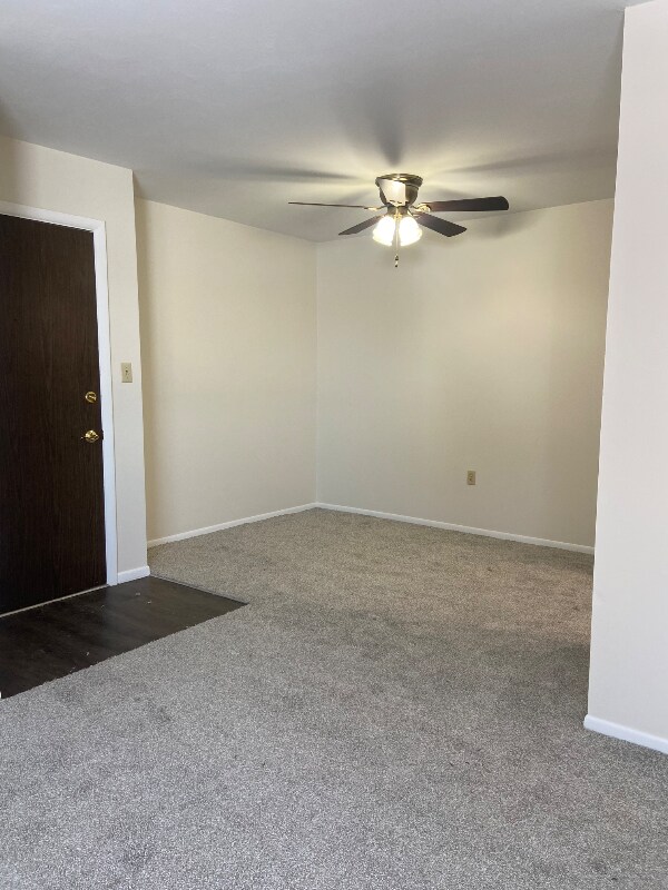 Foto del edificio - 401 County Line Rd