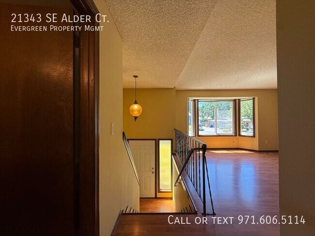 Foto del edificio - 21343 SE Alder Ct