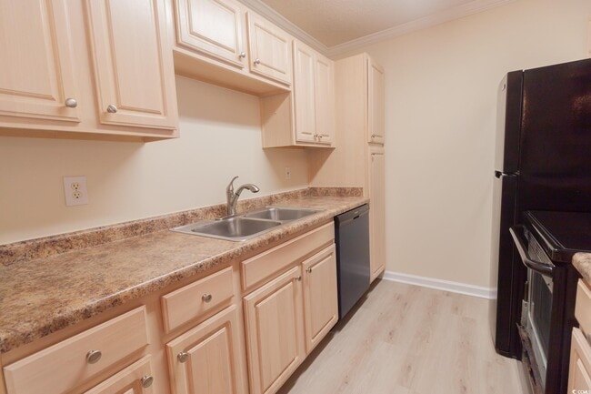 Foto del edificio - 3795 Hitchcock Way