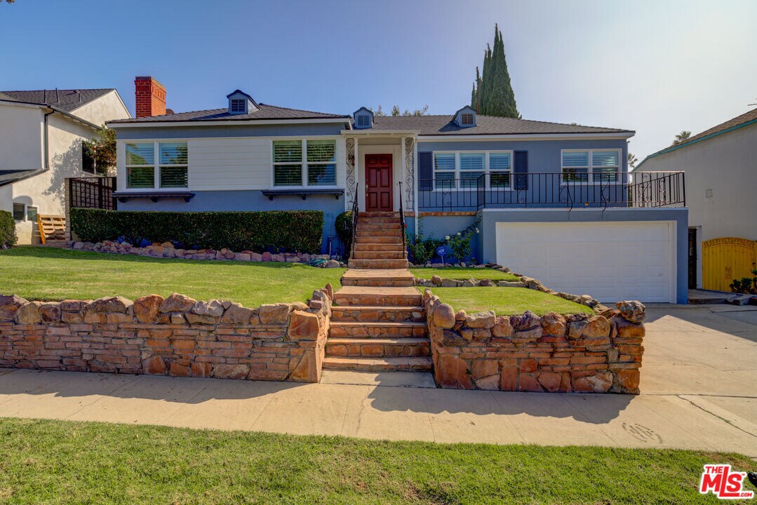 5572 Bradna Dr, View ParkWindsor Hills, CA 90043 House for Rent in