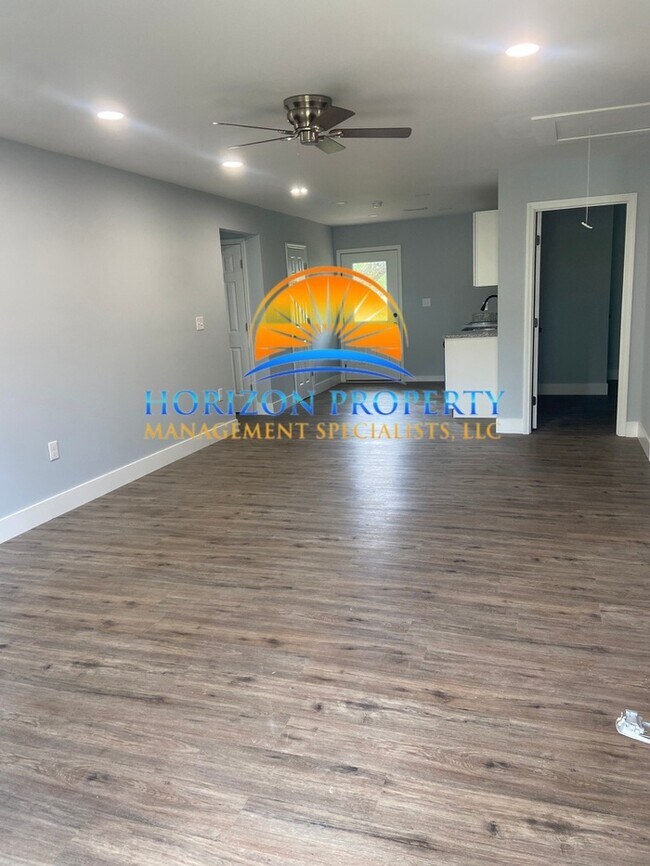 Foto del edificio - 3913 Pine Ave SW