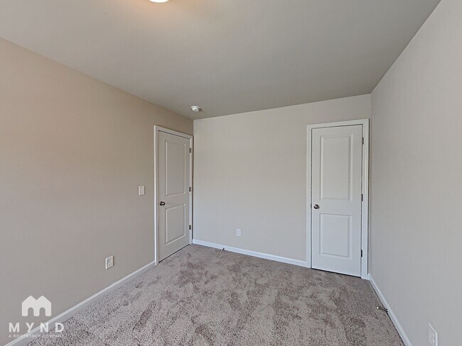 Foto del edificio - 4940 Lower Elm St