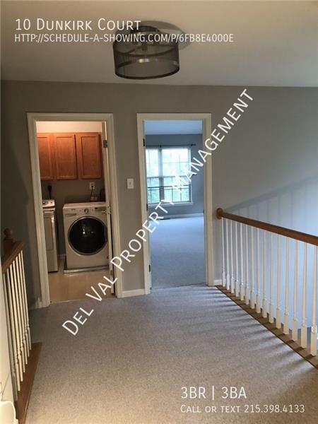 Building Photo - 10 Dunkirk Ct