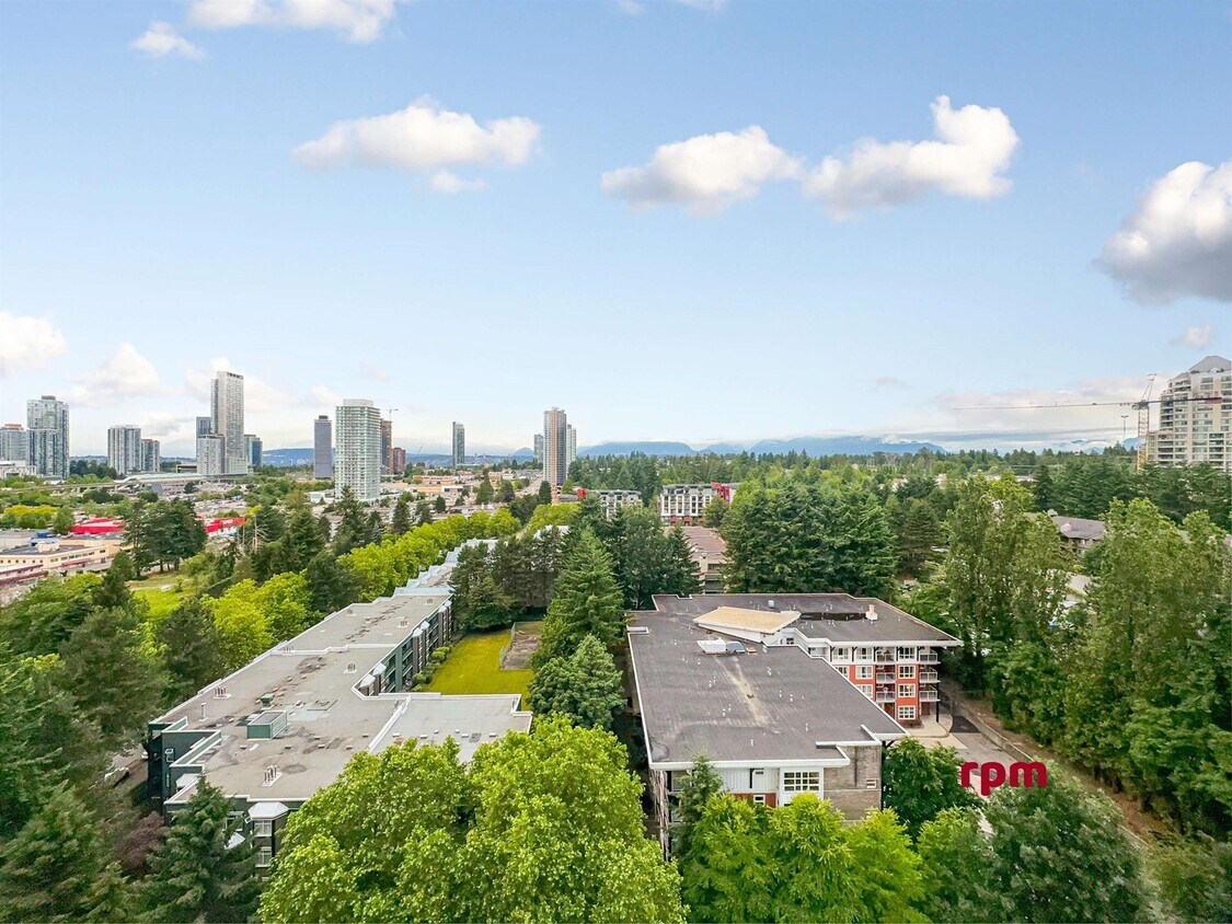Photo principale - 13778-1100 100 Ave