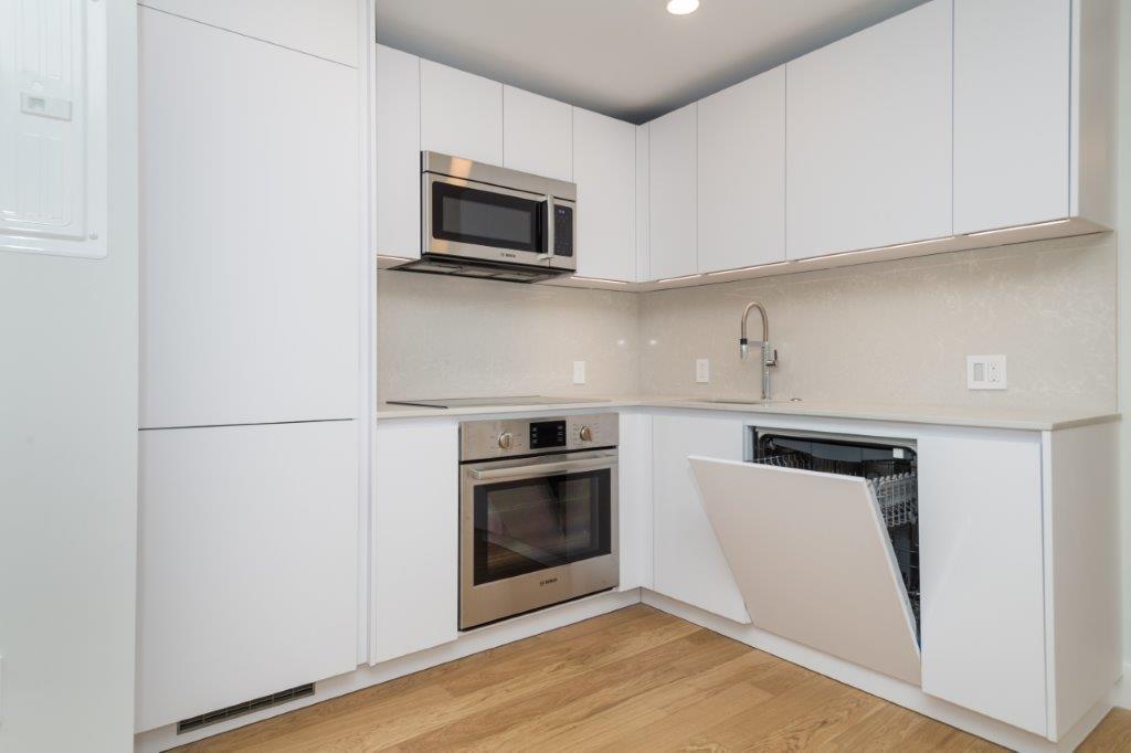 Foto principal - 330 Harvard St
